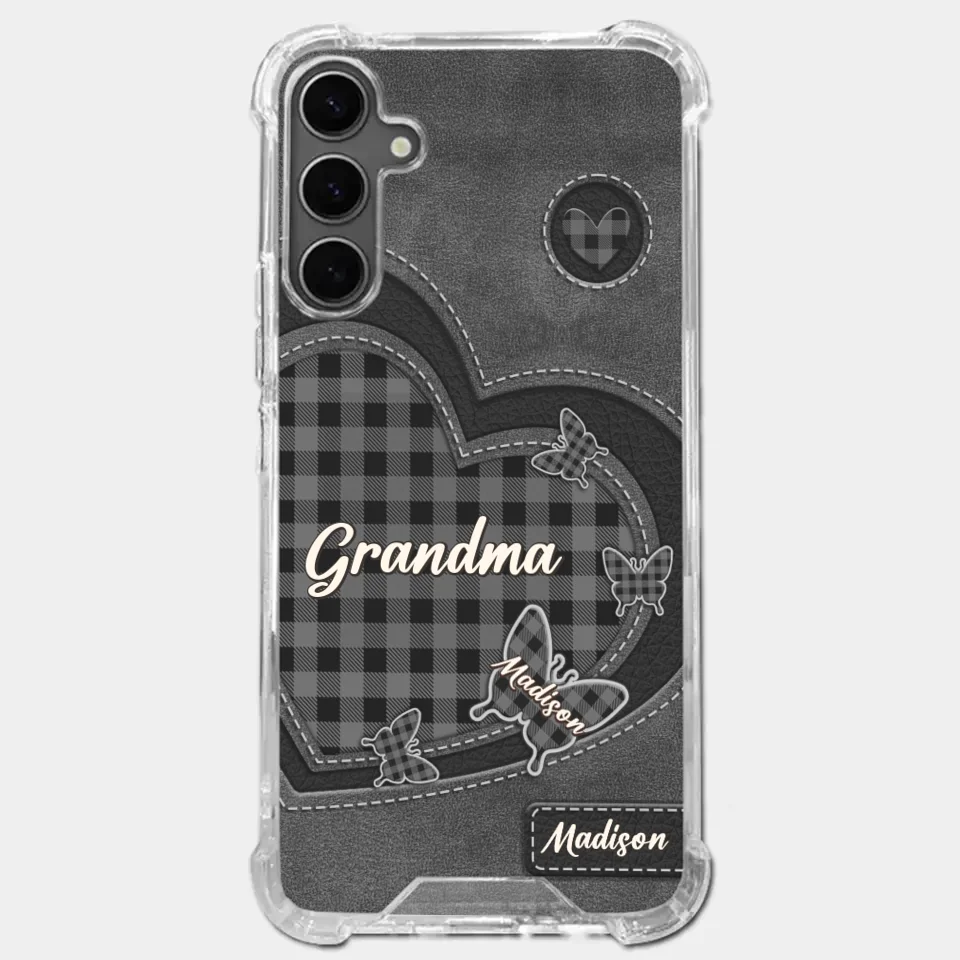 Grandma’s Love Is A Hug That Never Ends - Family Personalized Custom Clear Phone Case - Gift For Mom, Grandma