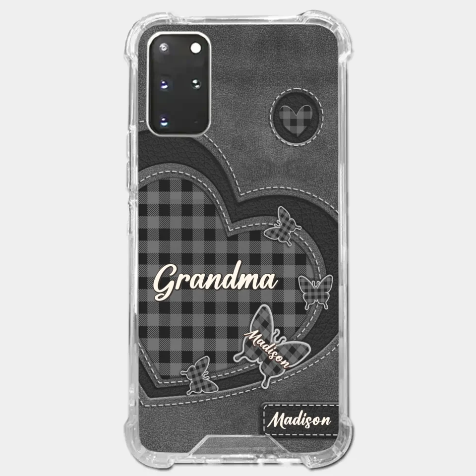 Grandma’s Love Is A Hug That Never Ends - Family Personalized Custom Clear Phone Case - Gift For Mom, Grandma
