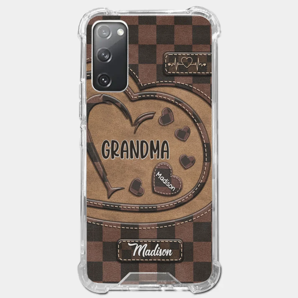 Grandma’s Love Is The Heart Of Our Family - Family Personalized Custom Clear Phone Case - Gift For Mom, Grandma