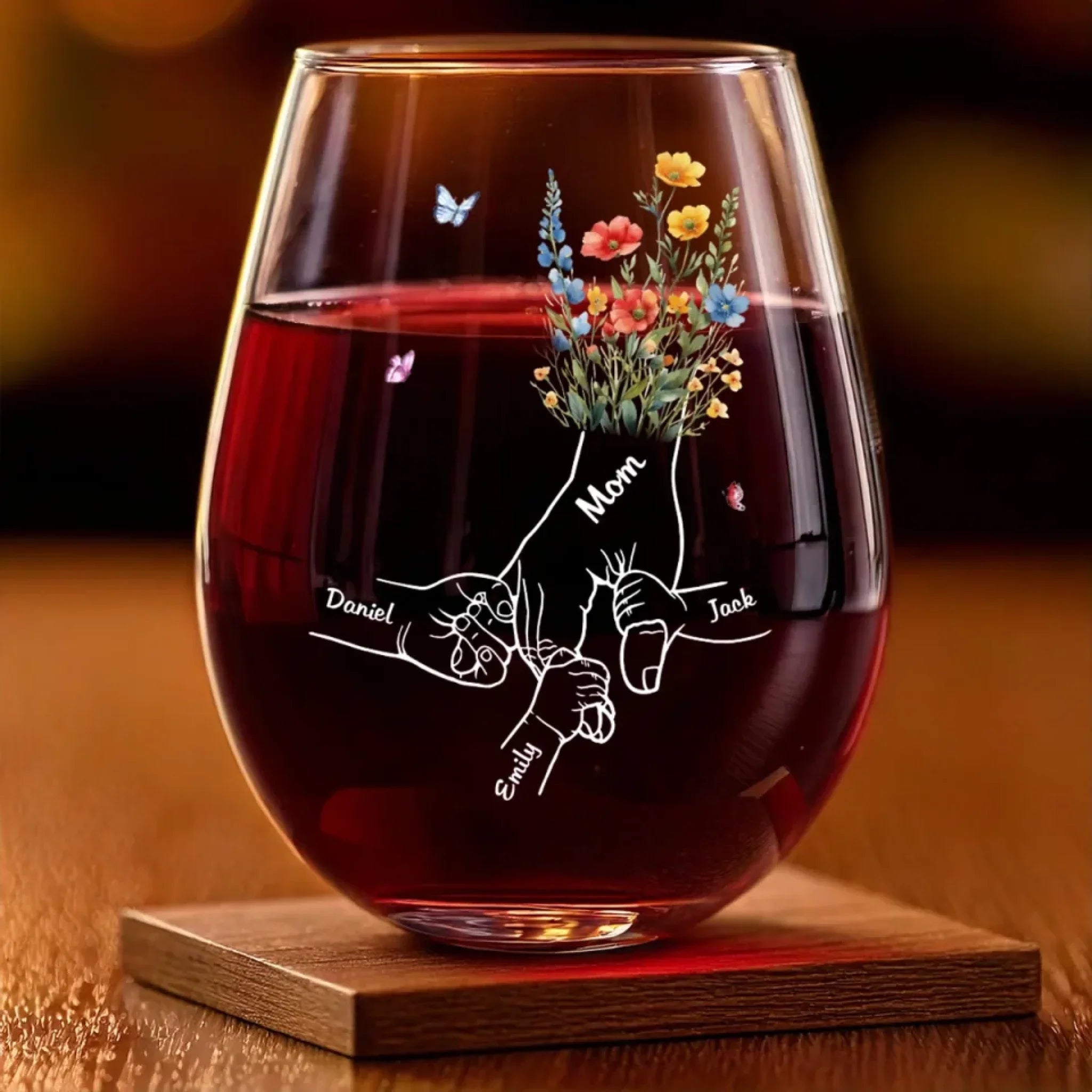 Mom’s Love Binds Us Forever - Family Personalized Custom Wine Glass - Mother's Day, Gift For Mom, Grandma