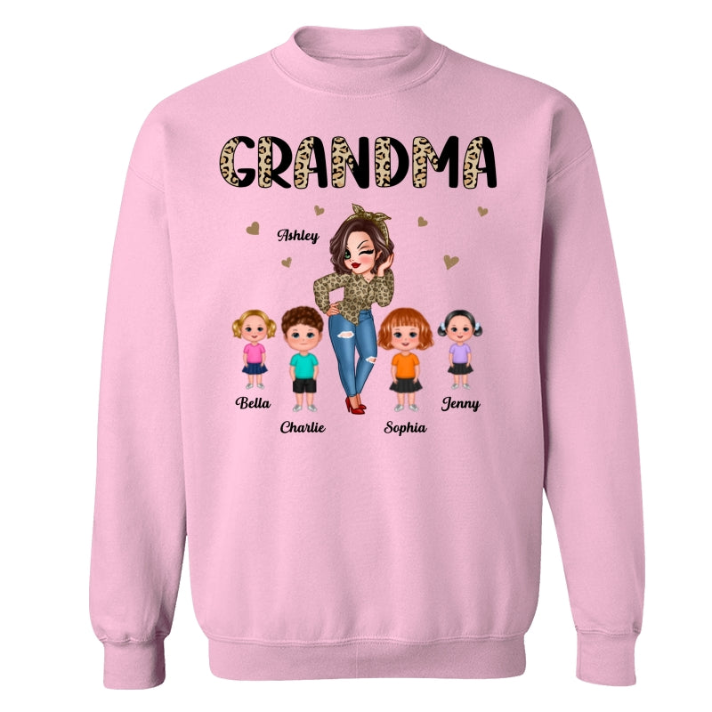 Half Leopard Pretty Grandma With Grandkids Personalized Shirt