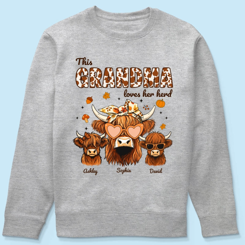 Fall Highland Cow Mom Grandma Personalized Sweatshirt, Cozy Fall Vibe Sweatshirt