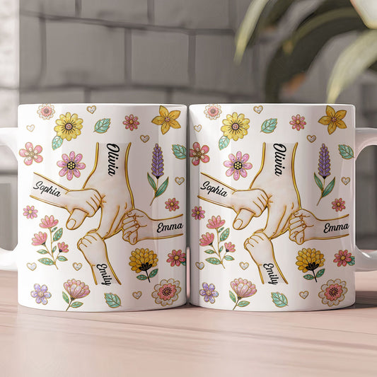Mom Hands Holding Mother's Day Gift For Mom, Wife, Grandma - Personalized Mug