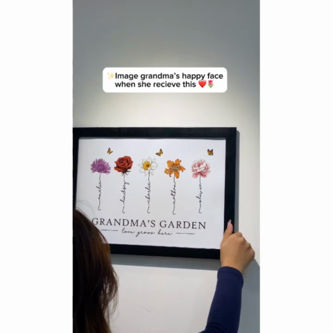 Grandma‘s Garden Love Grows Here Beautiful Birth Month Flowers - Personalized Poster