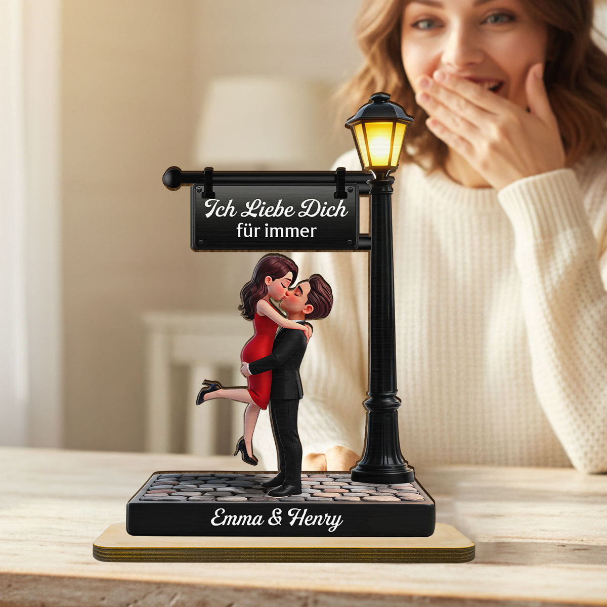 Zeitlose Liebe im Licht - Personalisierte 2-lagige Holzplakette - Herzliches Jubilumsgeschenk, Hochzeitsgeschenk fr Paare, fr ihn, fr sie