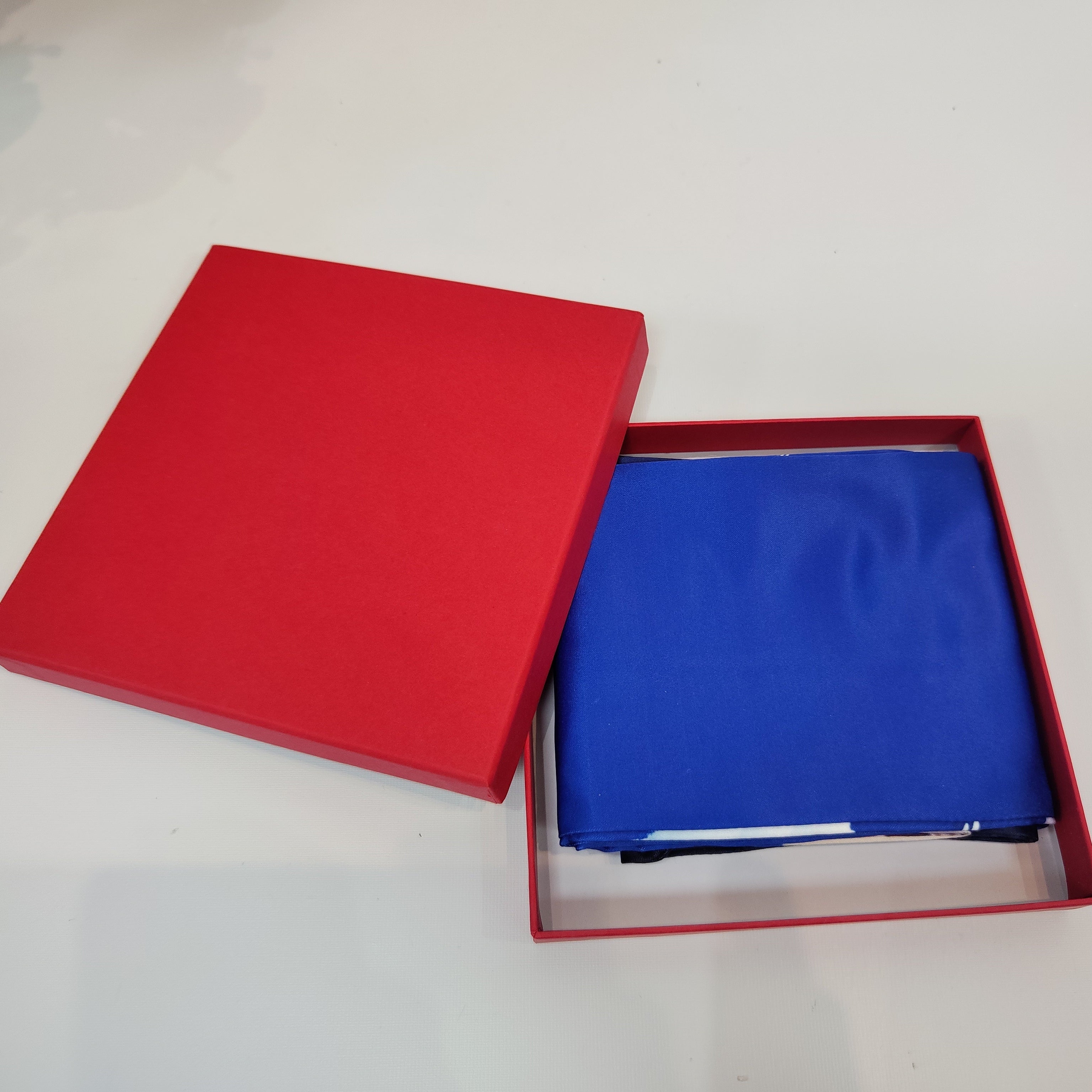Gift Box For Graduation Stole