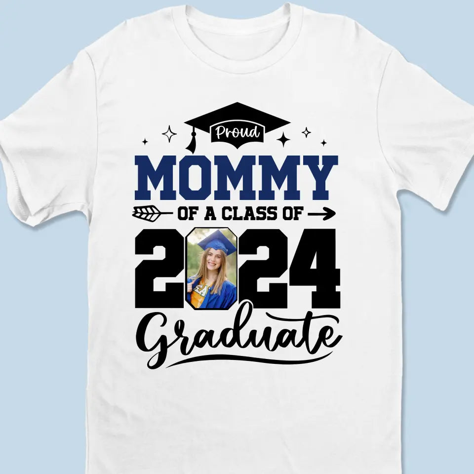 Custom Photo So Proud Of Being A Graduate - Family Personalized Custom Unisex T-shirt, Hoodie, Sweatshirt - Graduation Gift For Family Members, Siblings, Brothers, Sisters
