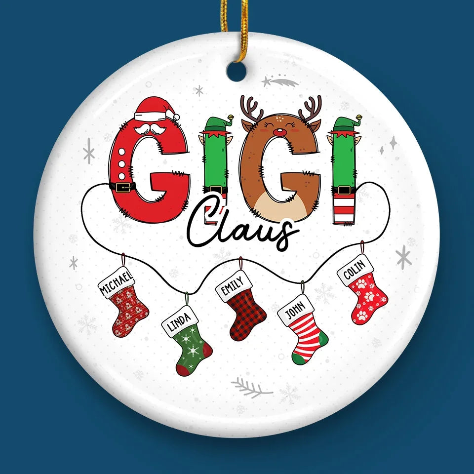 To The Woman Who Makes Every Christmas Magical - Family Personalized Custom Ornament - Ceramic Round Shaped - Christmas Gift For Mom, Grandma