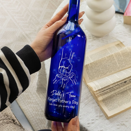 Father's Day Gifts, Daddy's Team We Love You Gift For Dad, Grandpa - Personalized Blue Bottle Lamp