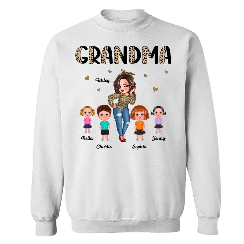 Half Leopard Pretty Grandma With Grandkids Personalized Shirt