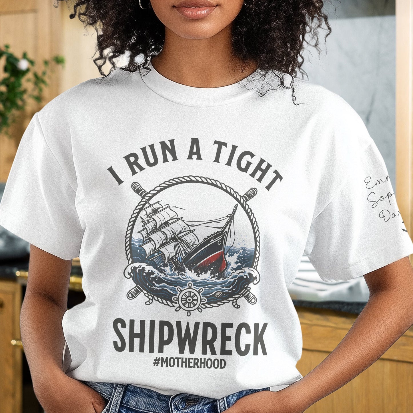 I Run A Tight Shipwreck - Personalized Shirt