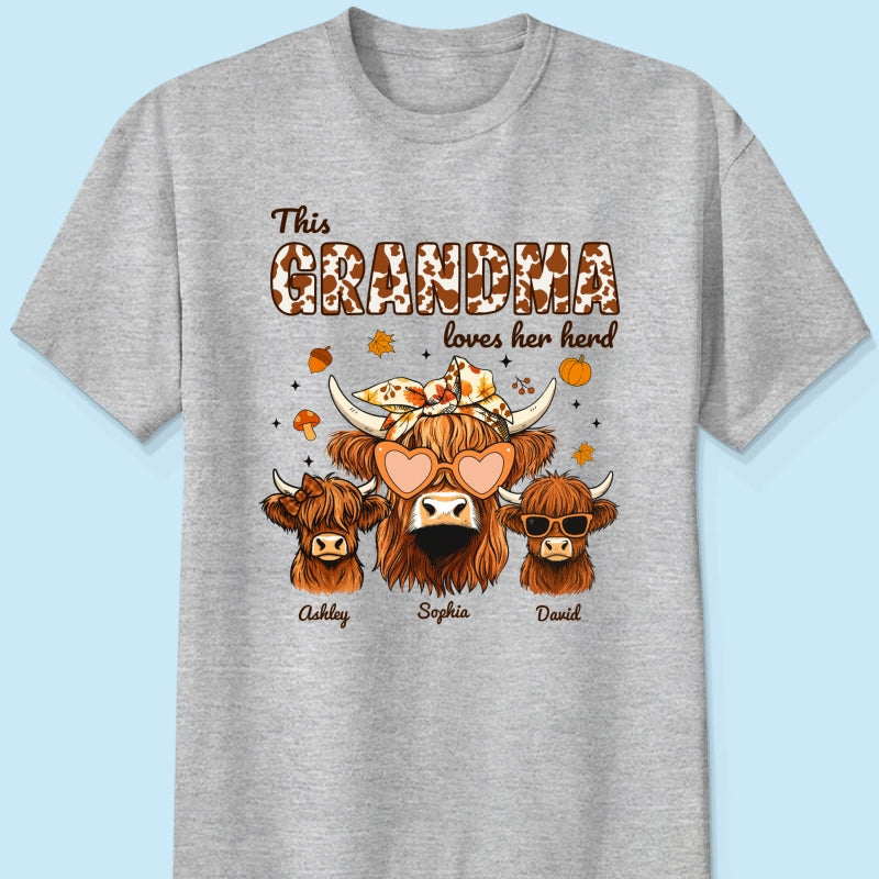 Fall Highland Cow Mom Grandma Personalized Sweatshirt, Cozy Fall Vibe Sweatshirt