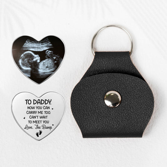 Father's Day Gifts, Now You Can Carry Me Too Can't Wait To Meet You - Personalized Leather Photo Pocket Hug