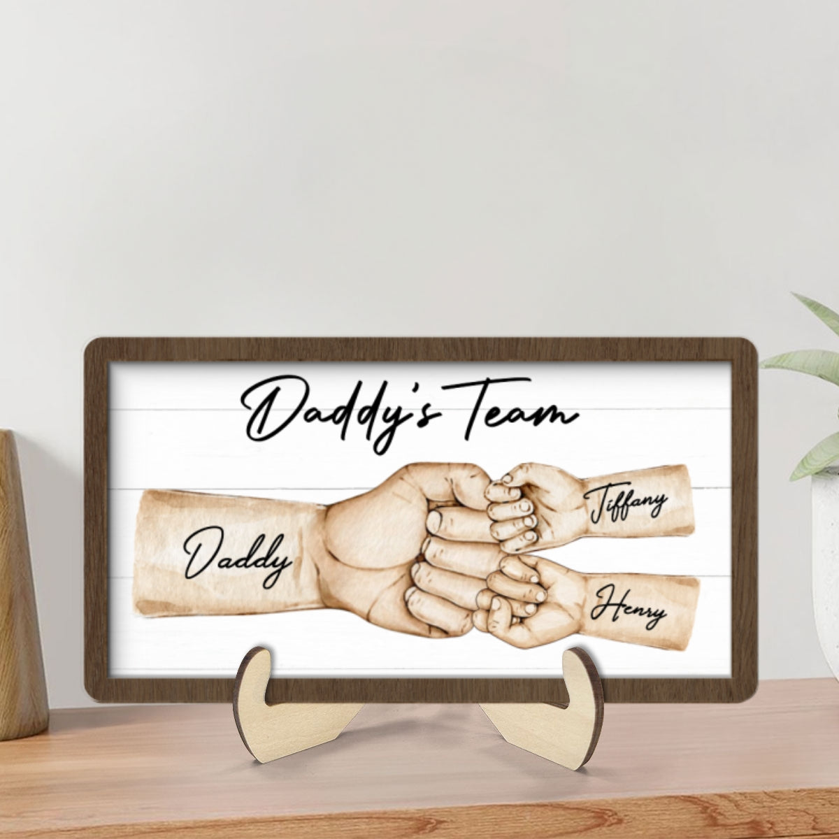 Daddy's Team Fist Bump Personalized 2-Layer Wooden Plaque, Unique  Gift for Dad, Gift for Husband