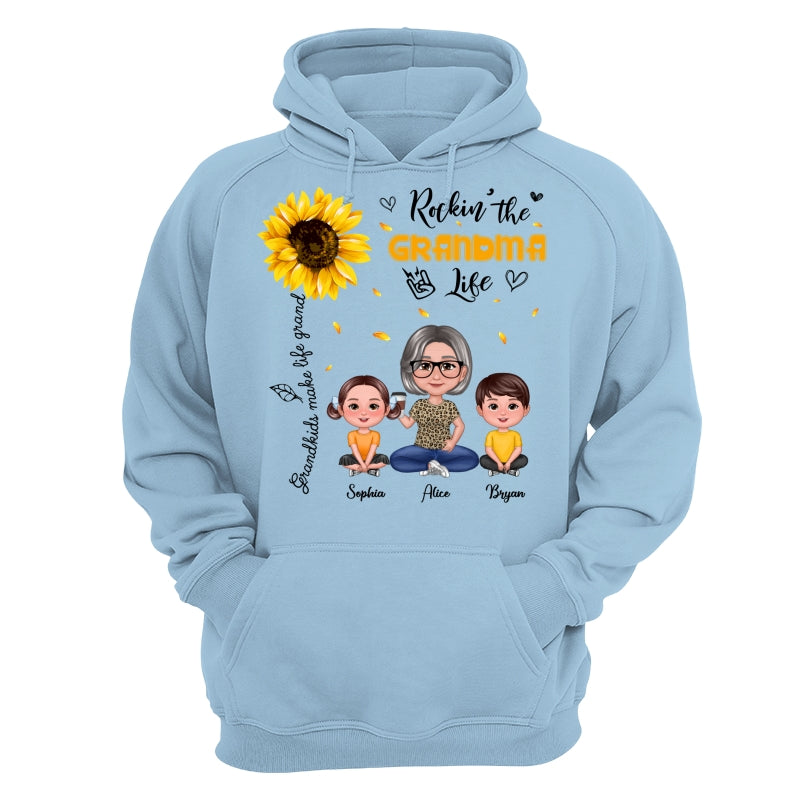Rockin‘ The Grandma Life Sunflower Pretty Doll Personalized Shirt
