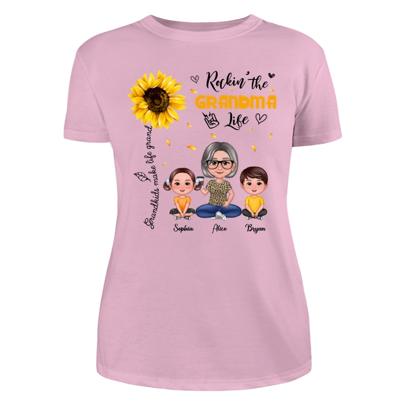 Rockin‘ The Grandma Life Sunflower Pretty Doll Personalized Shirt