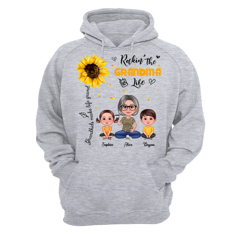 Rockin‘ The Grandma Life Sunflower Pretty Doll Personalized Shirt