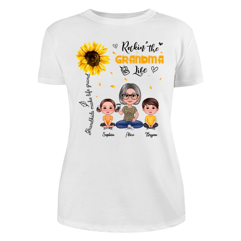 Rockin‘ The Grandma Life Sunflower Pretty Doll Personalized Shirt